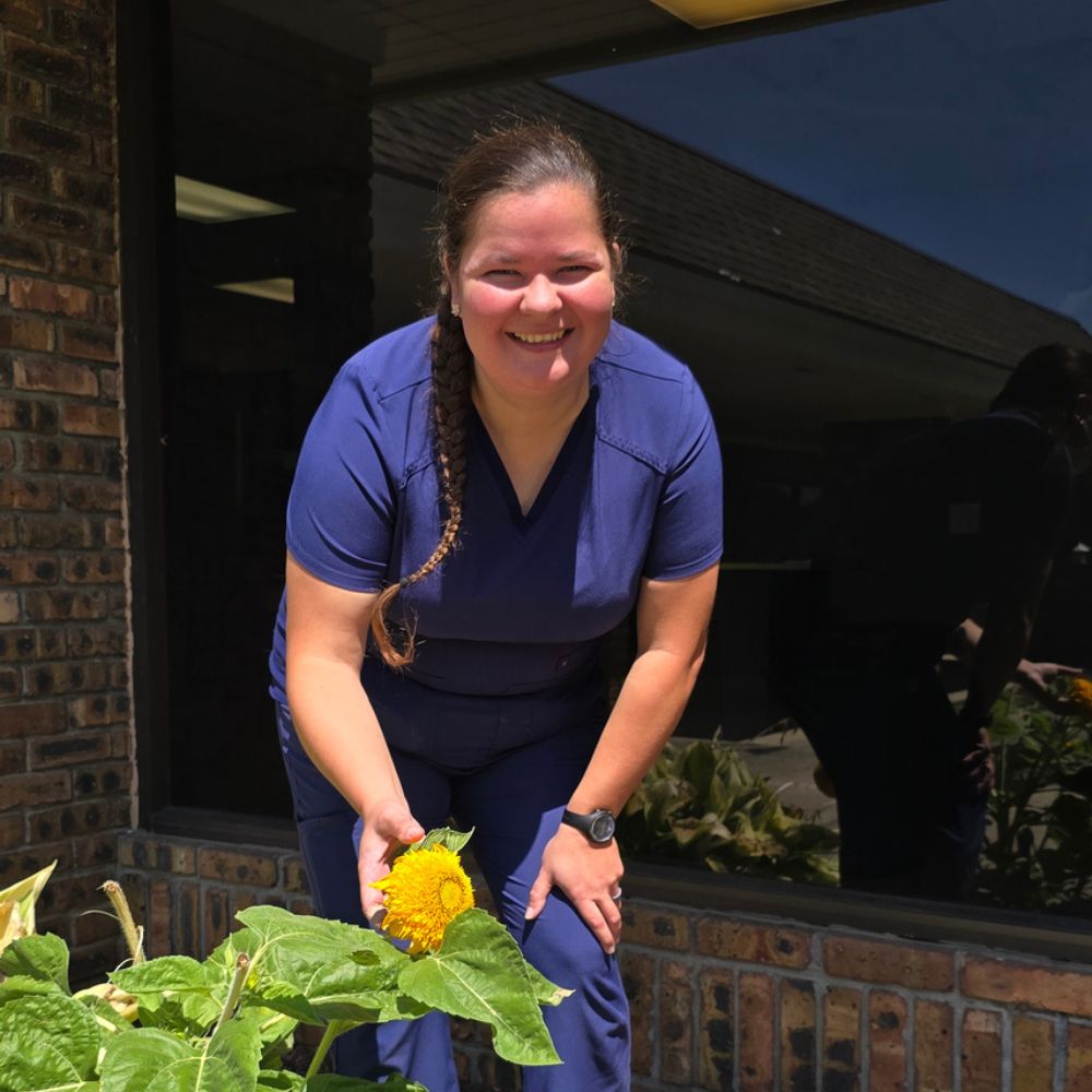 Carolyn M - Knoll Animal Hospital