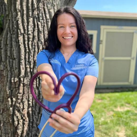 Dr. Kate Maas